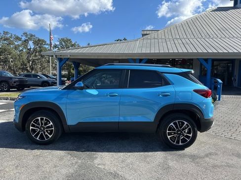 Used 2025 Chevrolet TrailBlazer LT image 40