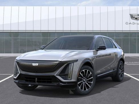 New 2026 Cadillac Lyriq Sport image 6