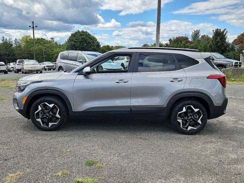 Certified 2024 Kia Seltos EX AWD/4WD image 4