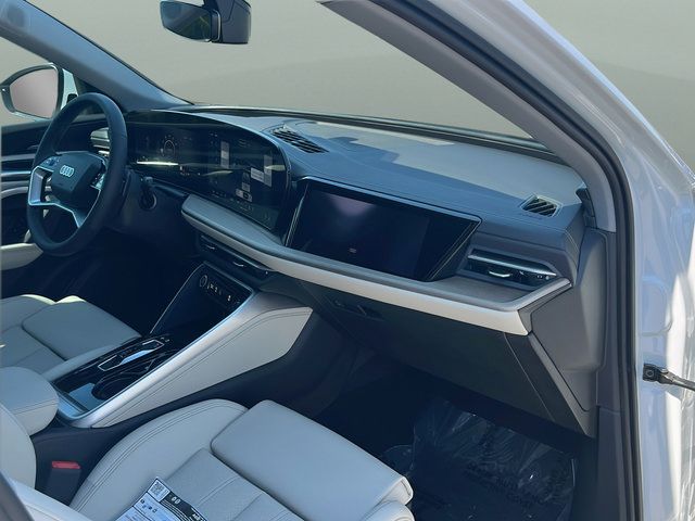 New 2026 Audi Q5 Premium Plus AWD/4WD image 15