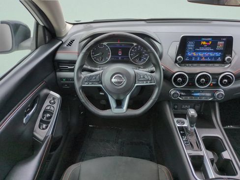 Certified 2025 Nissan Sentra SR FWD image 12