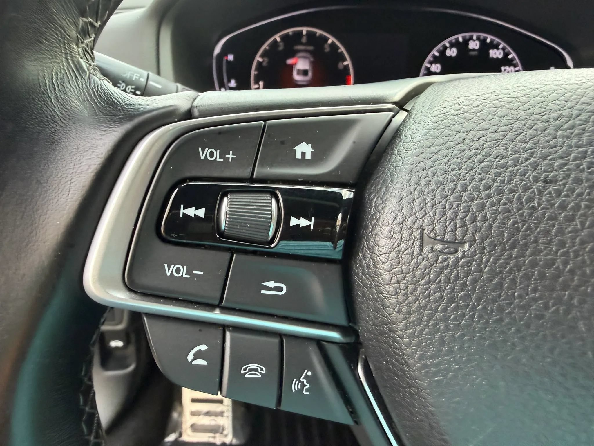 Used 2018 Honda Accord Sport image 37