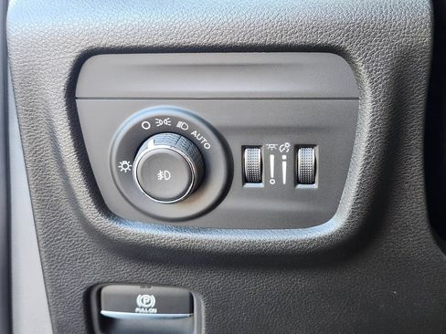 Used 2026 Jeep Grand Cherokee L Limited w/ Limited Altitude Package AWD/4WD image 26