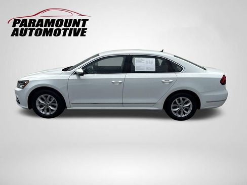Used 2017 Volkswagen Passat 1.8T S FWD image 4