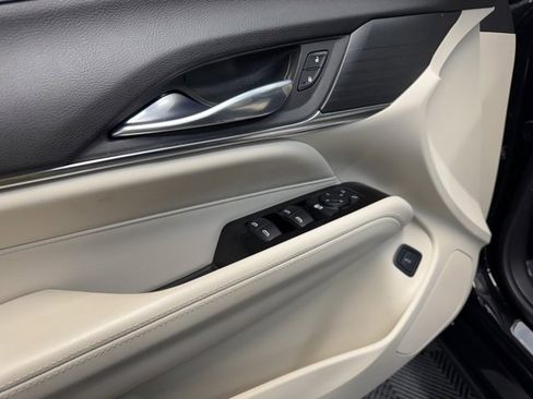 Used 2022 Cadillac CT4 Luxury image 12