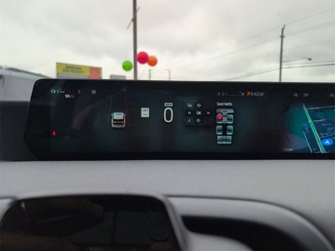 New 2025 Ford Expedition Active image 22