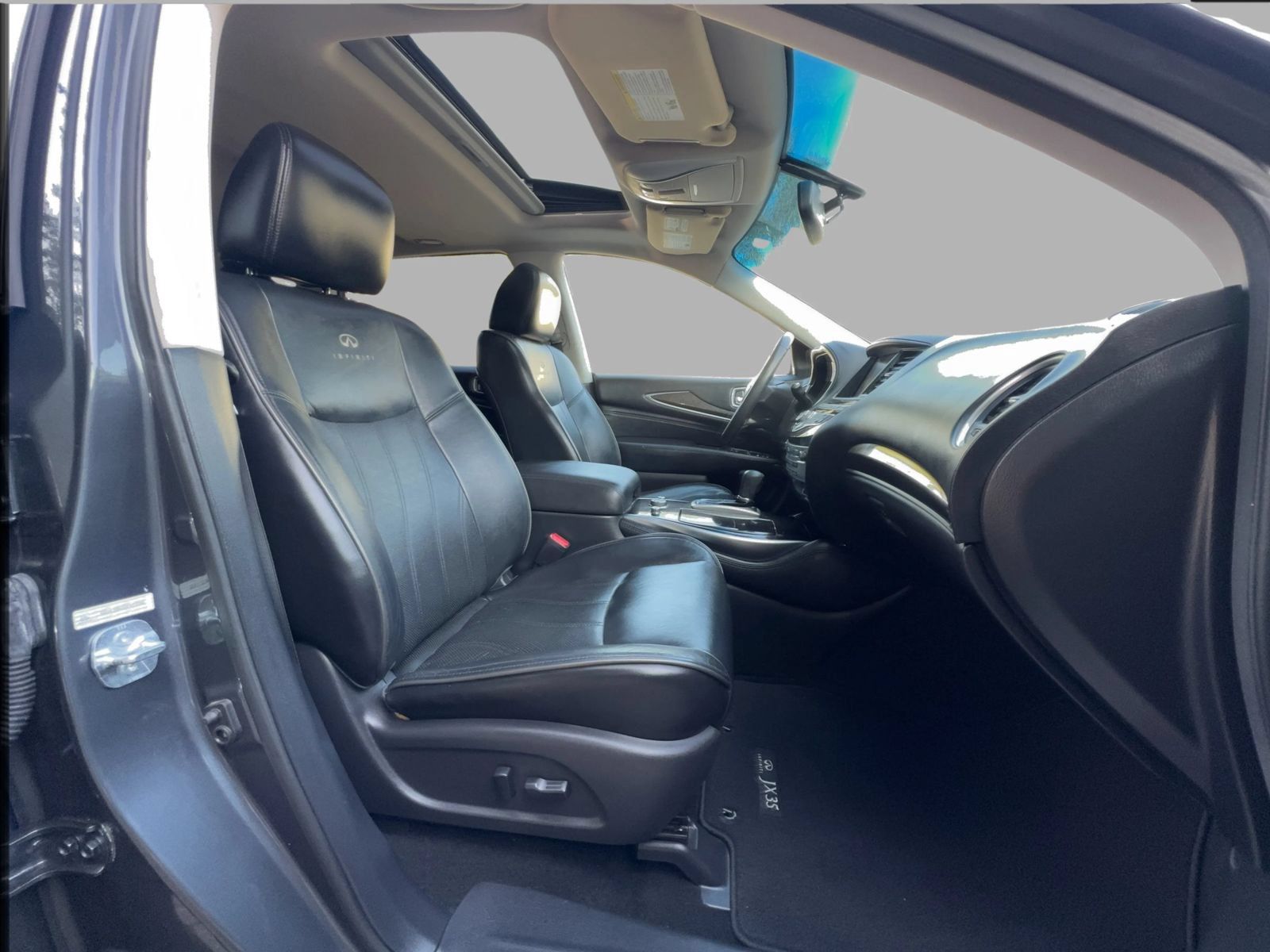 Used 2013 INFINITI JX35 FWD w/ Premium Pkg image 48