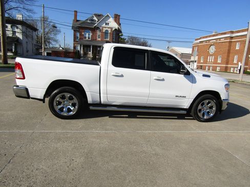 Used 2022 RAM 1500 Big Horn AWD/4WD image 2