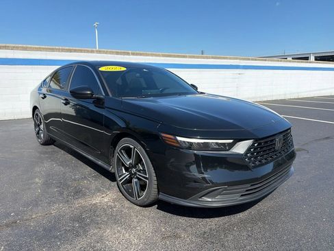 Used 2023 Honda Accord Sport image 7