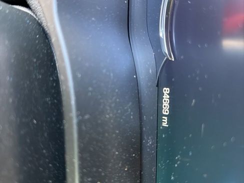 Used 2019 Cadillac Escalade ESV Premium Luxury image 9