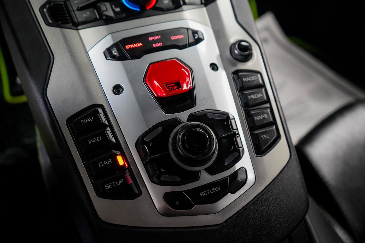 Used 2018 Lamborghini Aventador S AWD/4WD image 22