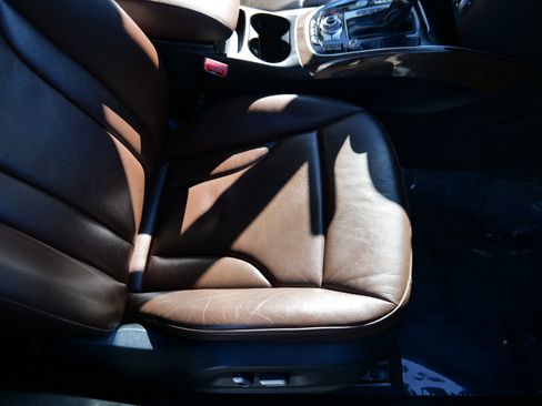 Used 2017 Audi Q5 3.0T Premium Plus w/ Technology Package image 37