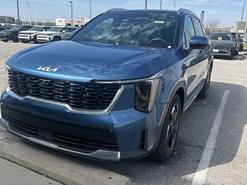 Used 2025 Kia Sorento SX Prestige image 1