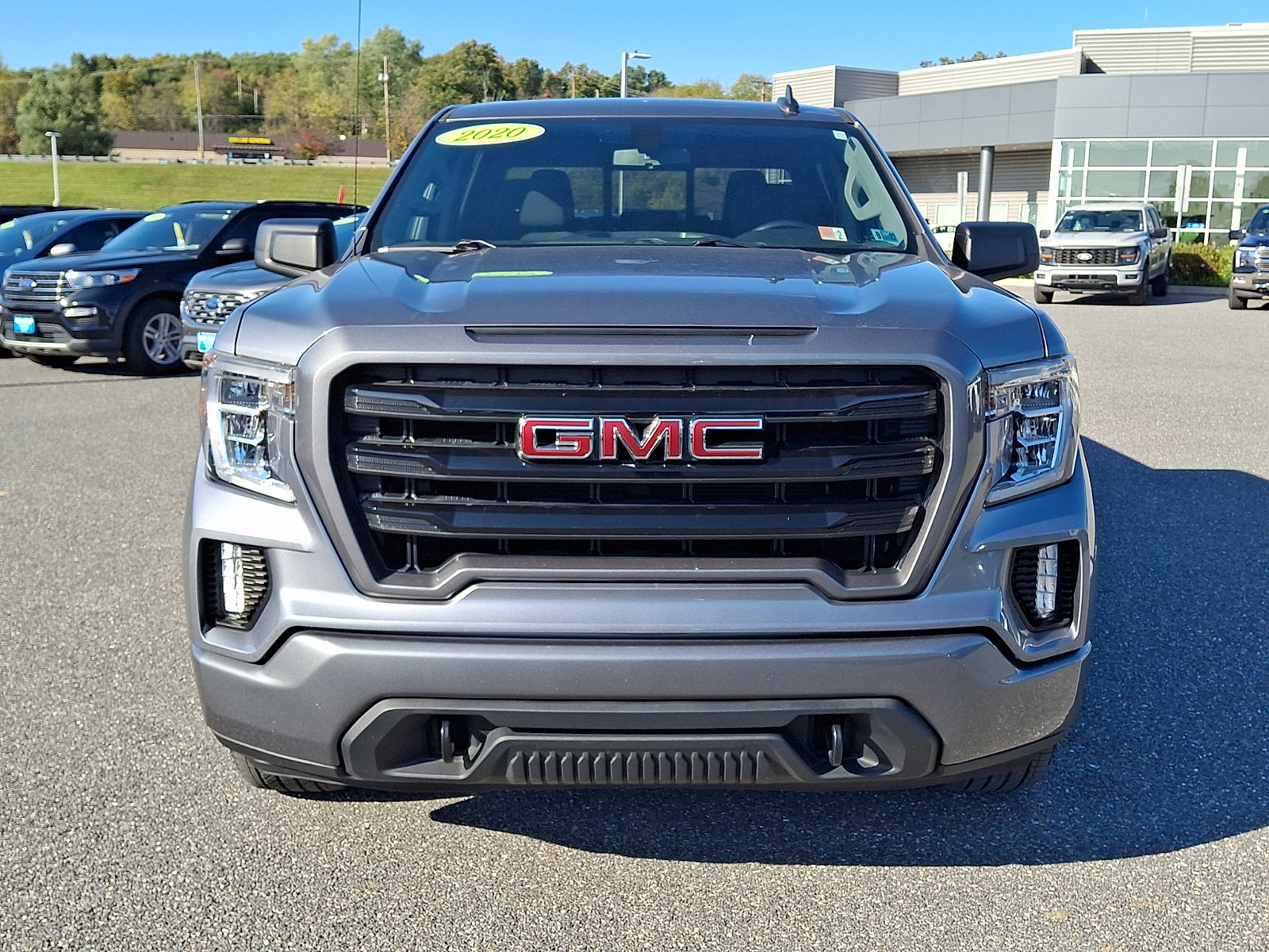 Used 2020 GMC Sierra 1500 Elevation w/ Elevation Value Package AWD/4WD image 2