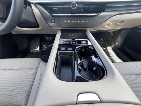 Used 2026 Nissan Murano SL w/ Comfort Package AWD/4WD image 3