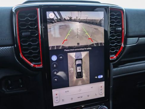 Used 2025 Ford Ranger Raptor image 26