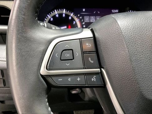 Used 2022 Toyota Highlander XLE image 24
