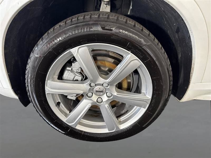 Used 2022 Volvo XC90 T5 Momentum AWD/4WD image 24