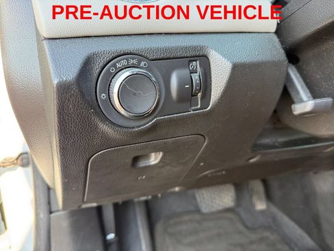 Used 2015 Chevrolet Cruze LS FWD image 23