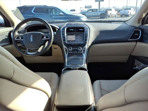 Used 2020 Lincoln Nautilus Reserve image 8