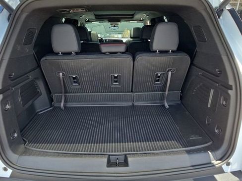 Used 2026 Chevrolet Traverse Z71 w/ Enhanced Driving Package AWD/4WD image 5