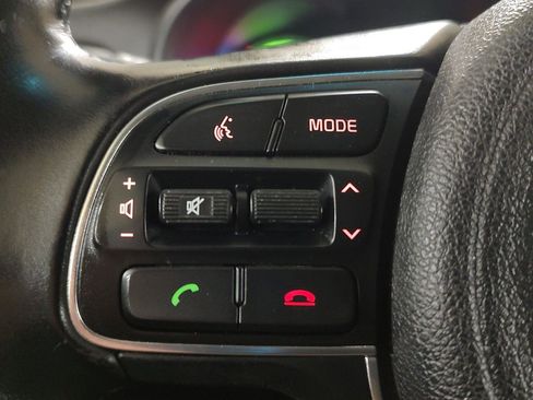 Used 2017 Kia Optima Premium image 13