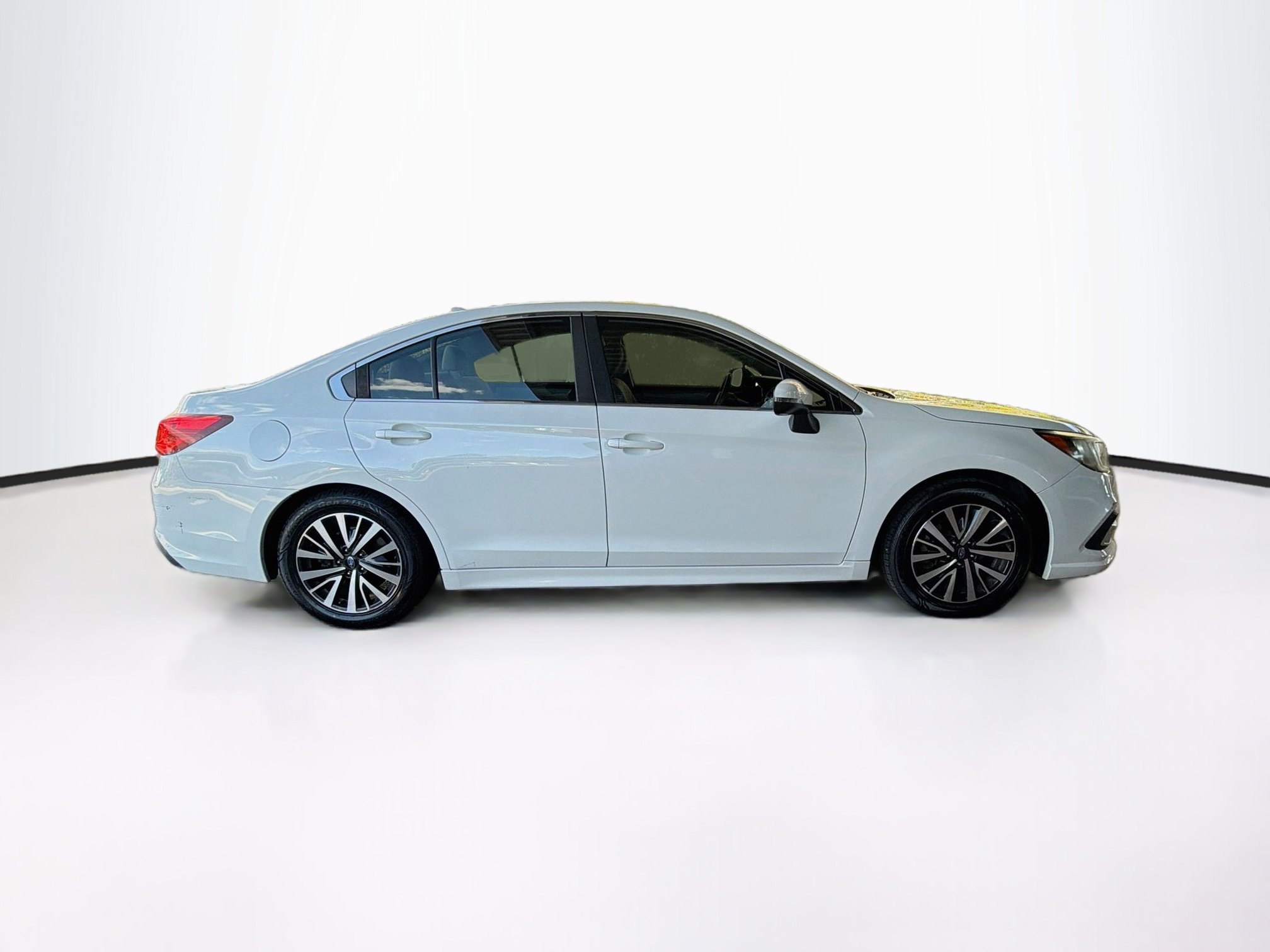 Used 2018 Subaru Legacy 2.5i Premium w/ Eyesight & BSD & Rcta & HBA AWD/4WD image 10