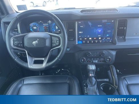 Certified 2025 Ford Bronco Badlands image 17