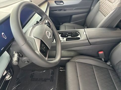 Certified 2025 Nissan Murano Platinum w/ Cargo Package AWD/4WD image 20