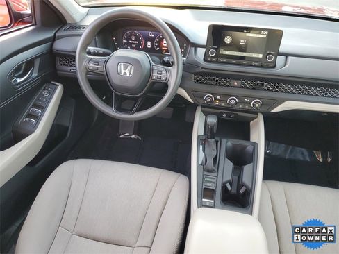 Used 2023 Honda Accord LX image 10