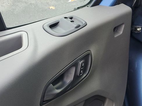 New 2026 Ford Transit 350 148 Medium Roof AWD image 8