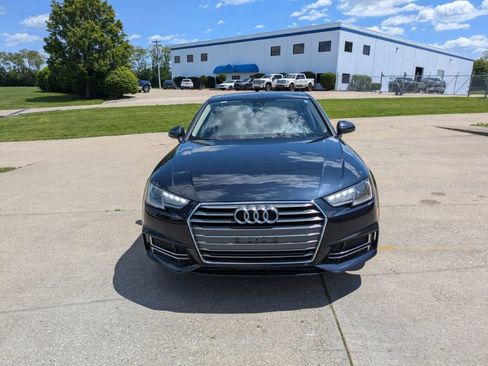 Used 2018 Audi A4 2.0T Ultra Premium w/ Convenience Package FWD image 2