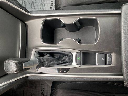 Used 2020 Honda Accord LX image 18
