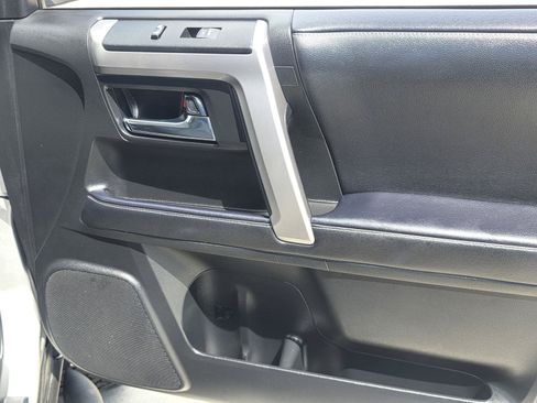Used 2023 Toyota 4Runner SR5 Premium w/ Moonroof Package AWD/4WD image 18