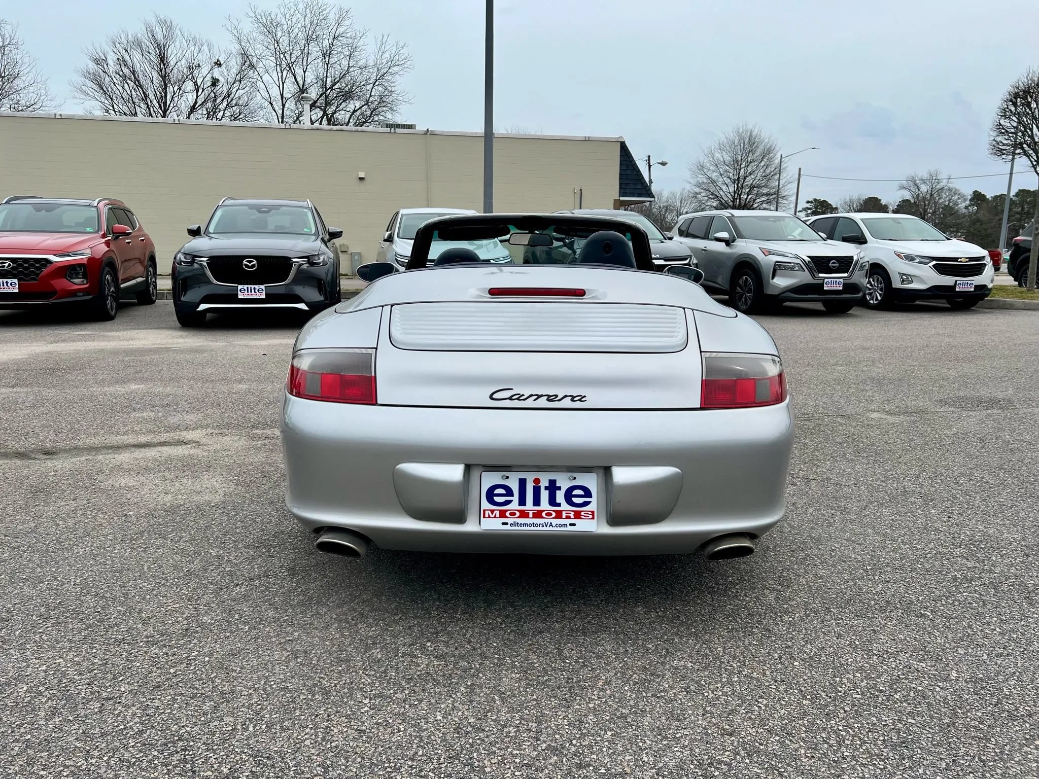 Used 2002 Porsche 911 Carrera RWD image 6