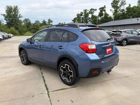 Used 2015 Subaru Crosstrek 2.0i Premium AWD/4WD image 6