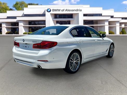 Used 2019 BMW 530i xDrive w/ Premium Package AWD/4WD image 7