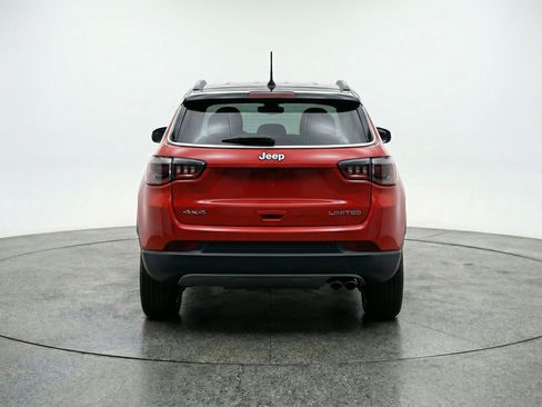 Used 2025 Jeep Compass Limited AWD/4WD image 7