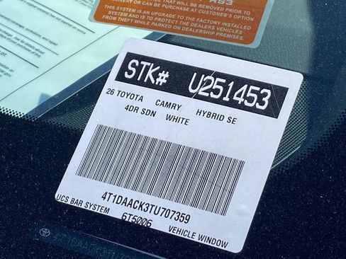 Certified 2026 Toyota Camry SE w/ Convenience Package image 37