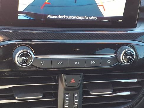 Used 2024 Ford Escape ST-Line image 22