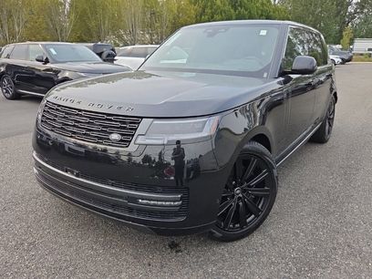 New 2025 Land Rover Range Rover Long Wheelbase SE