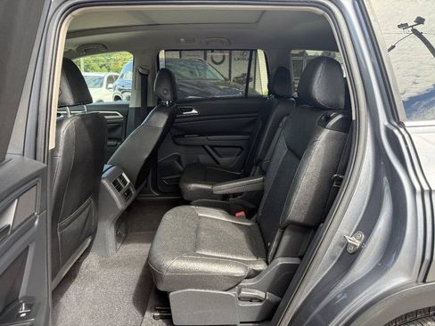 Used 2019 Volkswagen Atlas SEL AWD/4WD image 12