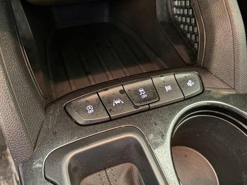 Used 2023 Chevrolet TrailBlazer LT FWD image 32