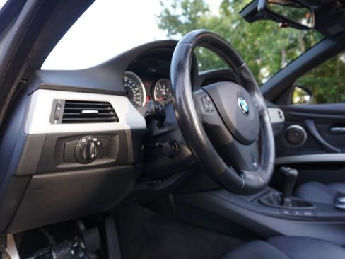 Used 2008 BMW M3 Convertible RWD image 25
