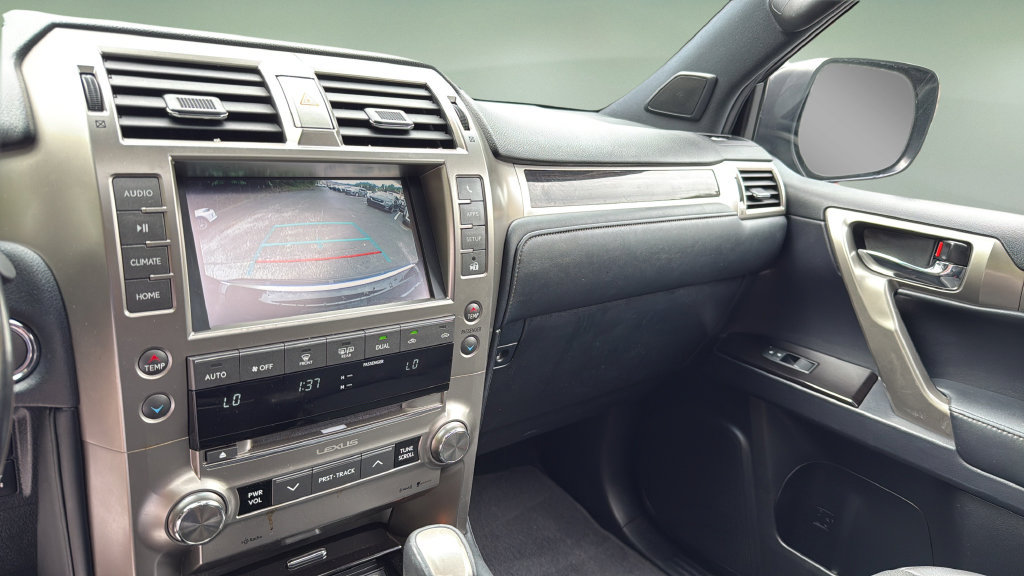 Used 2021 Lexus GX 460 AWD/4WD image 30