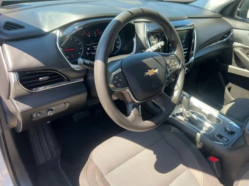 Used 2019 Chevrolet Traverse LS FWD image 14