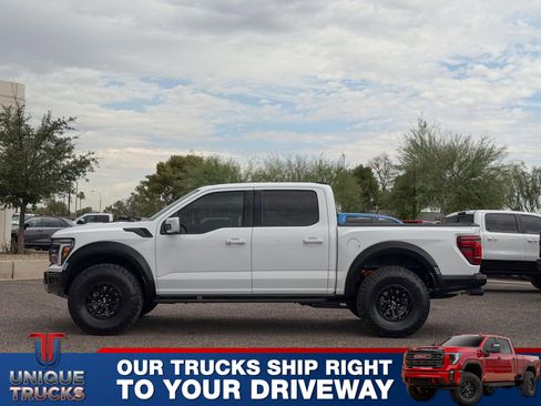 Used 2025 Ford F150 Raptor AWD/4WD image 13
