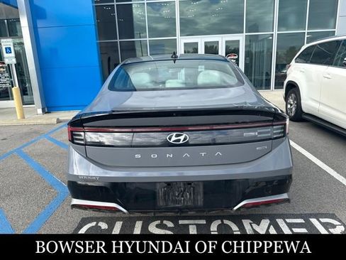Used 2024 Hyundai Sonata SEL AWD/4WD image 5