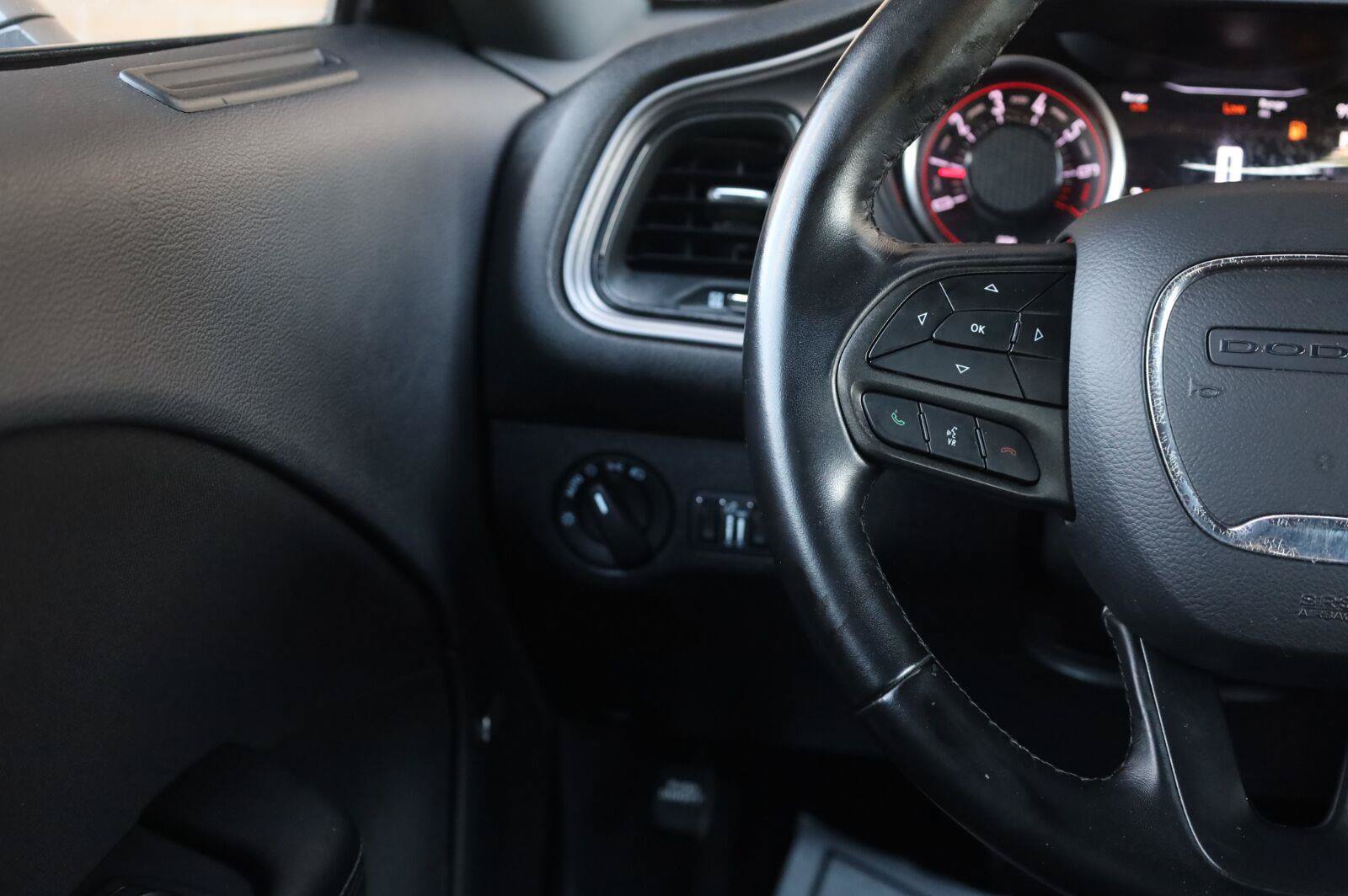 Used 2023 Dodge Challenger GT RWD image 27