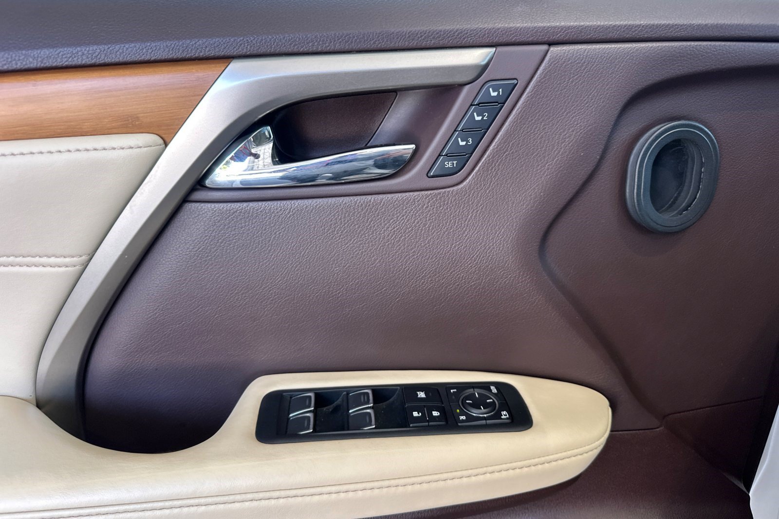 Used 2019 Lexus RX 350 FWD w/ Navigation Package image 12